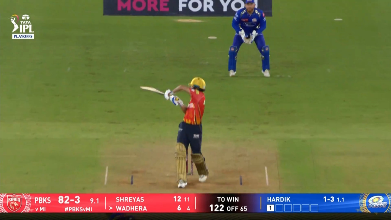 IPL 2025 Q2: PBKS vs MI - Nehal Wadhera Six background