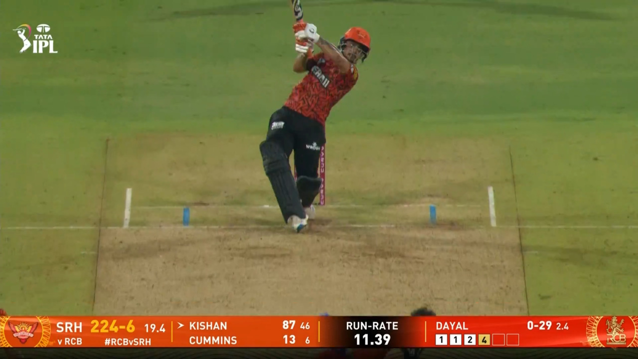 IPL 2025 M65: RCB vs SRH - Ishan Kishan Six