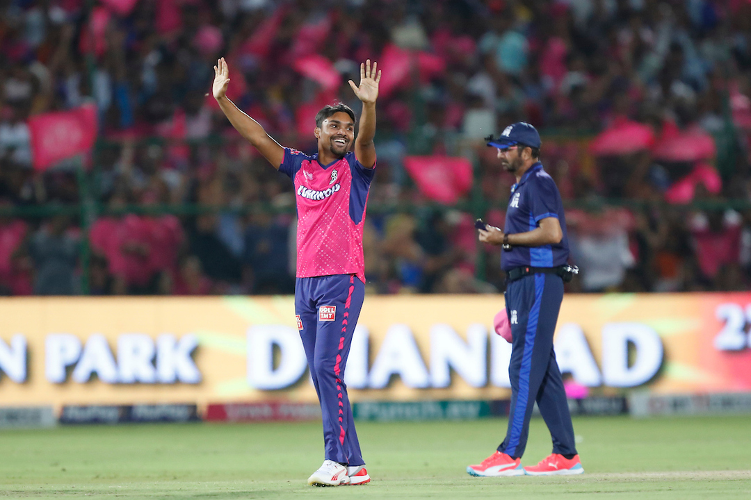 MAIDEN IPL FIFER: Wily Sandeep wows Jaipur with 5/18