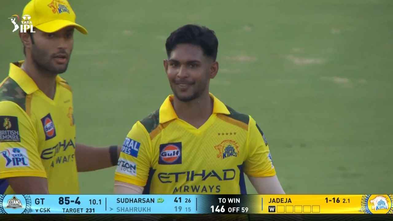 IPL 2025 M67: GT vs CSK - Shahrukh Khan Wicket