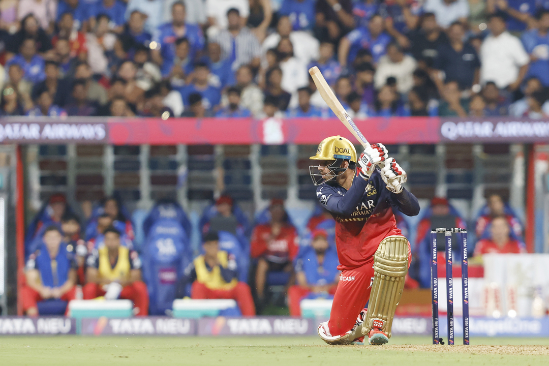 Audacious hitting! Jitesh's brilliant sixes off Boult