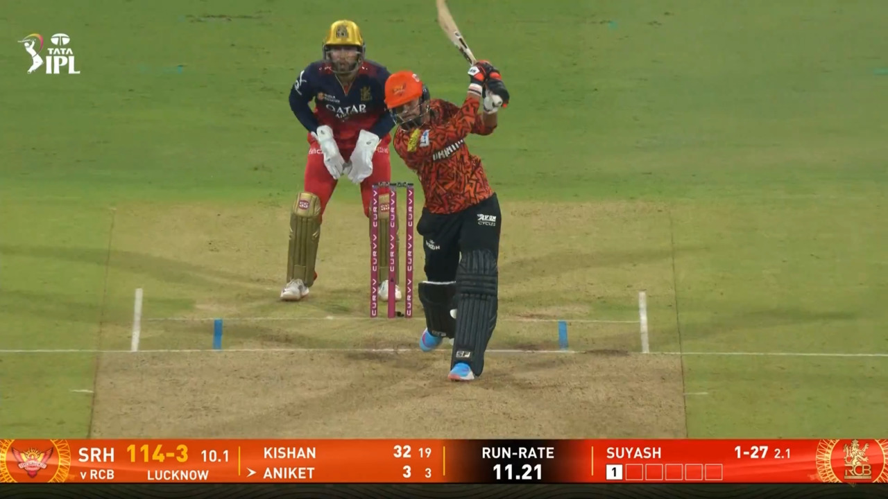 IPL 2025 M65: RCB vs SRH - Aniket Verma Six