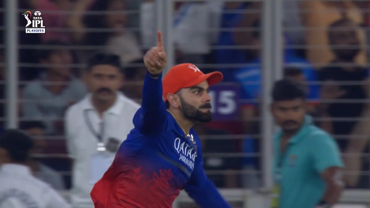 Sprint. Collect. Throw! Kohli pulls off magnificent run out