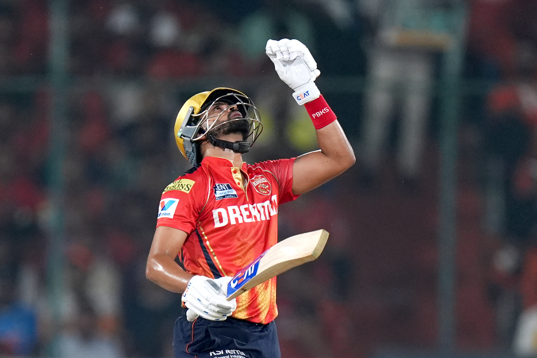 Shreyas Iyer leads from the front with dominant 82(36)