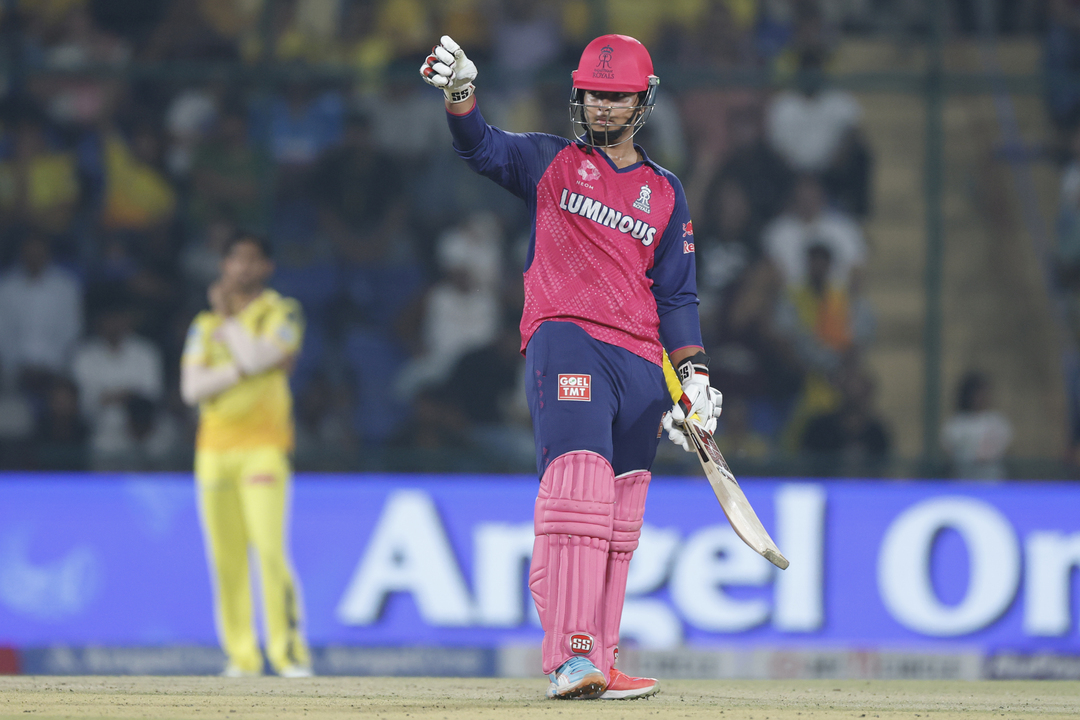 IPL 2025 M62: CSK vs RR - Match Highlights background