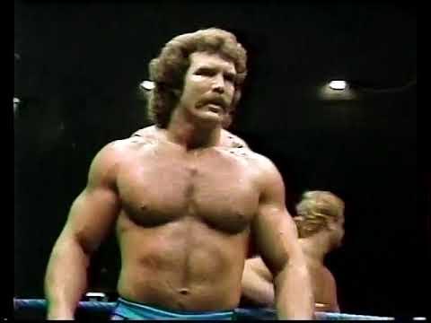 Jimmy Garvin & Steve Regal vs. Scott Hall & Curt Hennig - AWA 11/14/85