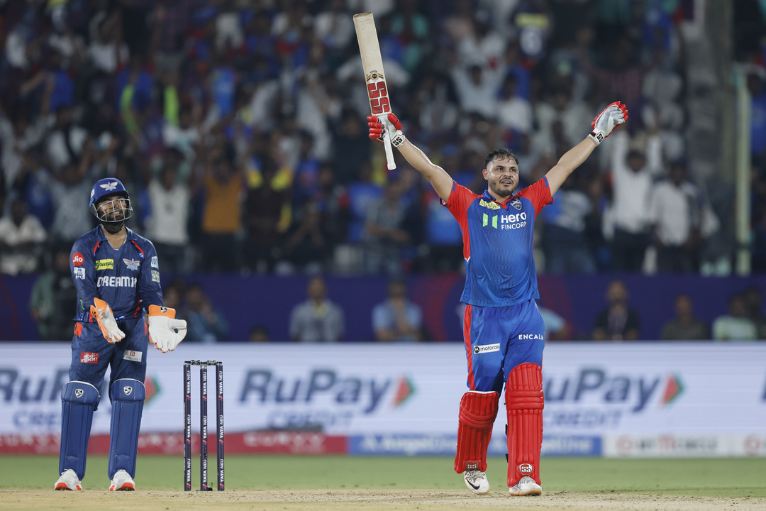 Last-over Drama: Amazing Ashutosh wins it for DC