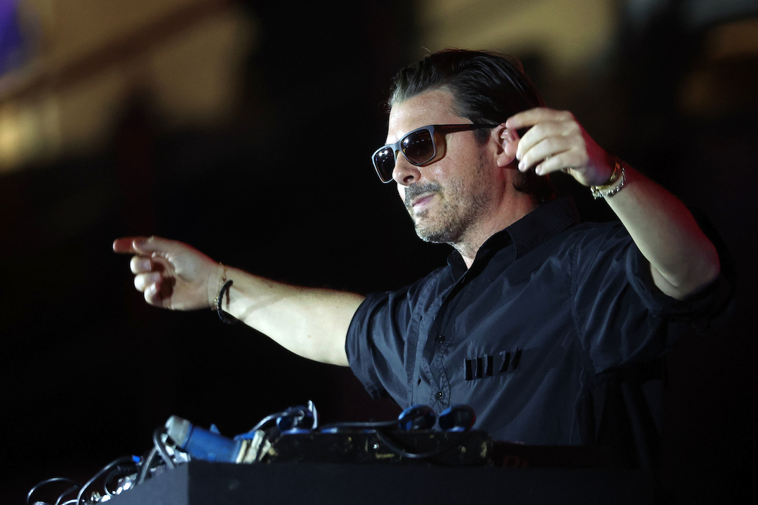 Chennai dances to DJ Axwell's captivating beats