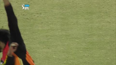 M8: SRH vs KKR – Robin Uthappa Wicket