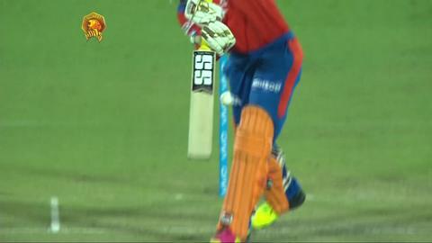M51: GL vs KKR – Dinesh Karthik Wicket