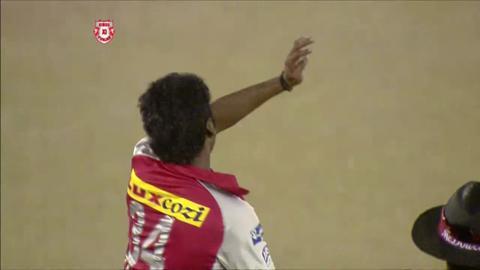 M20: KXIP vs KKR – Rajat Bhatia Wicket