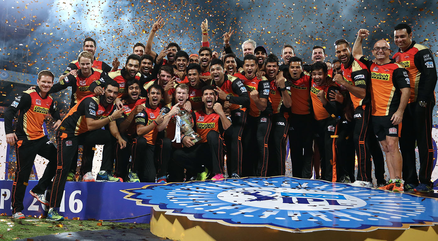 M60: RCB vs SRH – Winning Moment