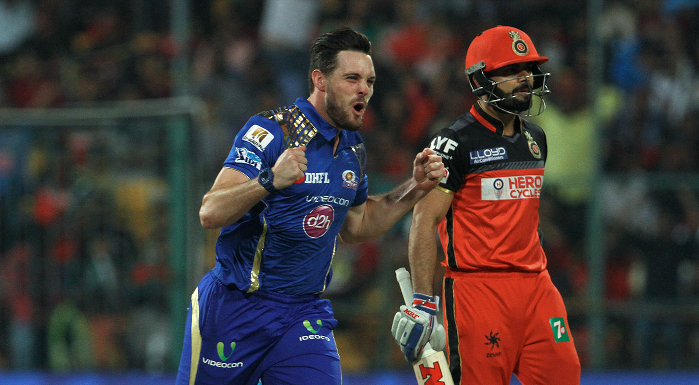 M41: RCB vs MI – Fall Of Wickets background