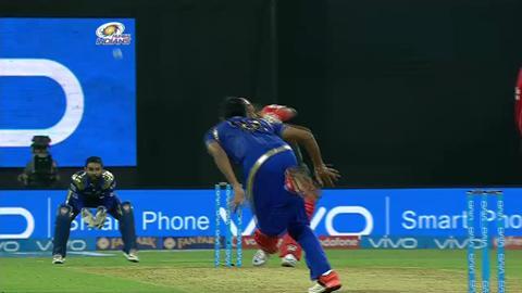 M14: MI vs RCB – Stuart Binny Wicket background