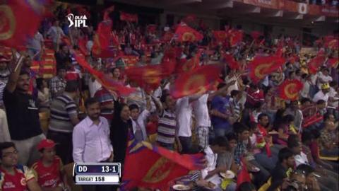 Match 5 RCB vs DD – Sehwag's Wicket background