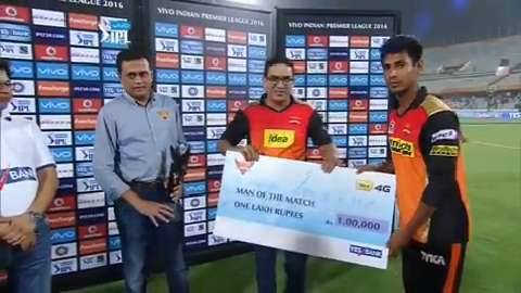 M18: SRH vs KXIP – Man of The Match – Mustafizur Rahman background