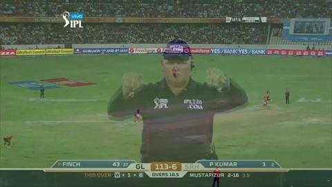M34: SRH vs GL – Aaron Finch Six