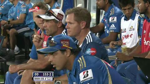 Match 36 DD vs MI – Sehwag's Wicket