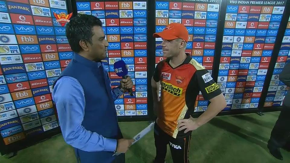 M48: SRH vs MI – Post Match Presentation background