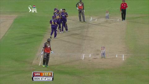 M72: SRH vs KKR – Thisara Perera Wicket