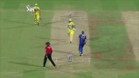 M30: CSK vs RR – Michael Hussey Wicket background