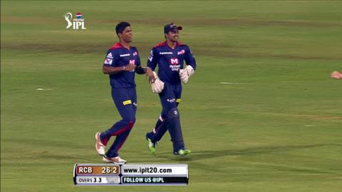 M21: RCB vs DD – Chris Gayle Wicket