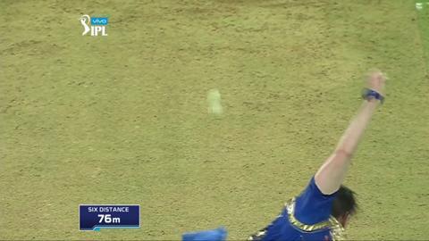 M14: MI vs RCB – Sarfaraz Khan Six