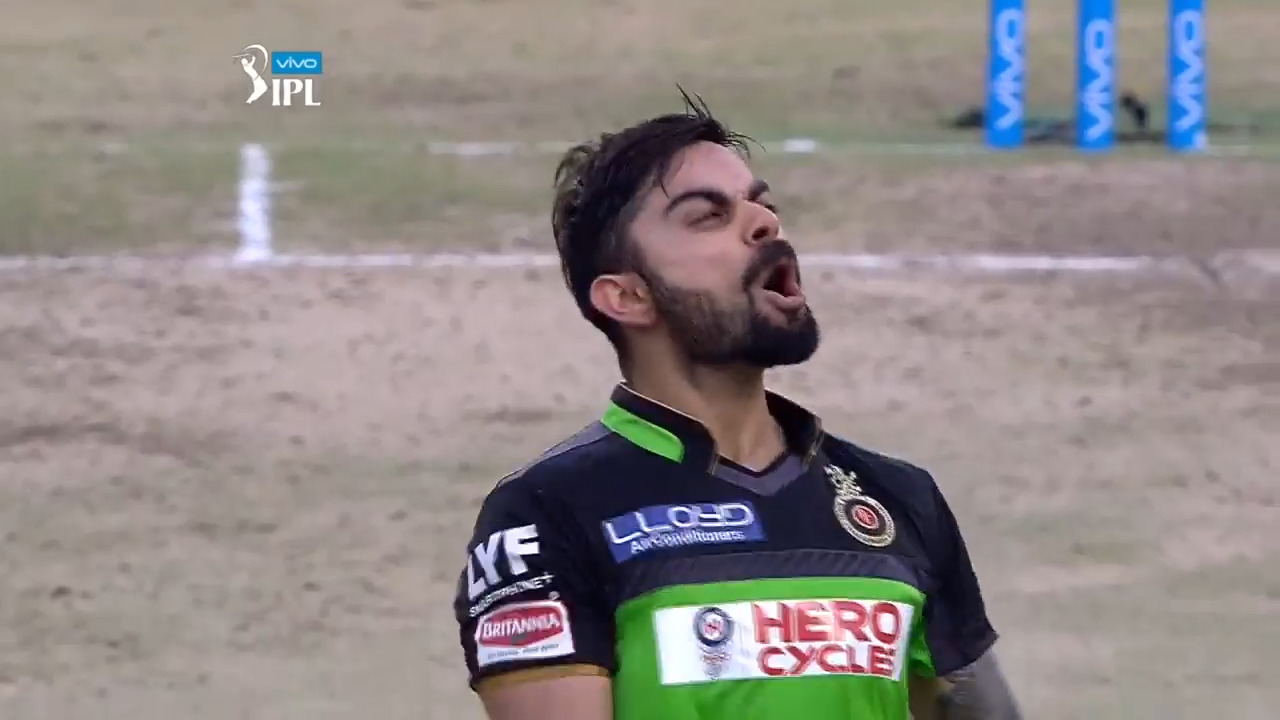 M44: RCB vs GL – Virat Kohli 109