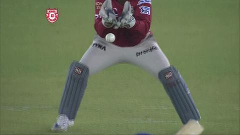 M21: KXIP vs MI – Rohit Sharma Wicket