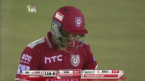 M27: KXIP vs SRH – Axar Patel Wicket