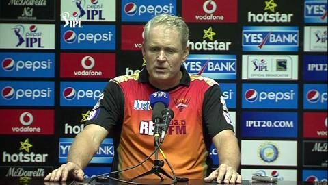 M56: SRH vs MI – Press Conference – Tom Moody background
