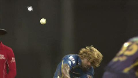 M53: MI vs KKR – Lakshmipathy Balaji Wicket