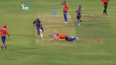 M25: RPS vs GL – Freecharge Bolt Moment – Suresh Raina