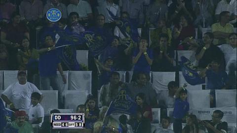 Match 43 RR vs DD – Pietersen's Wicket