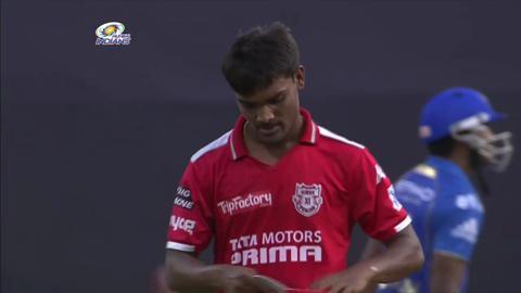 M22: MI vs KXIP– CM Gautam Six background