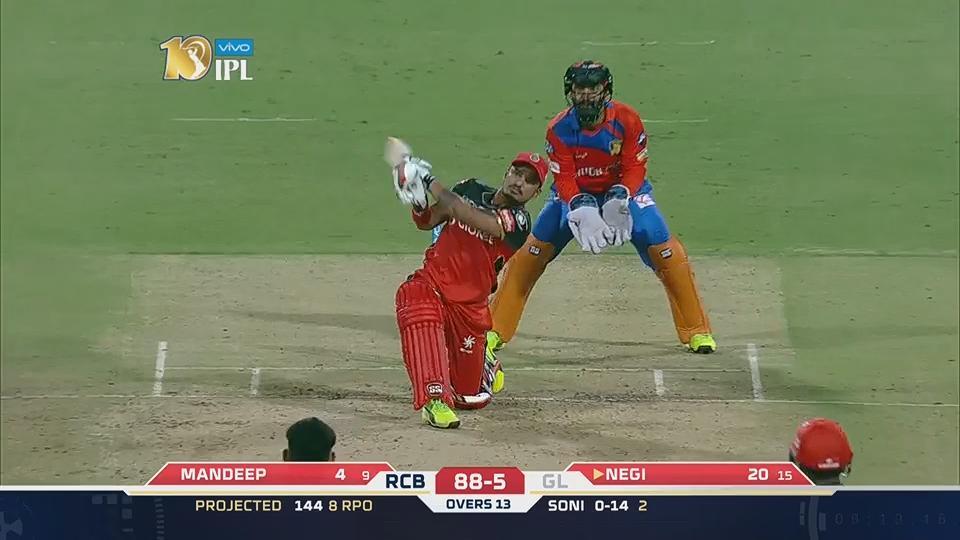 M31: RCB vs GL – Pawan Negi Six