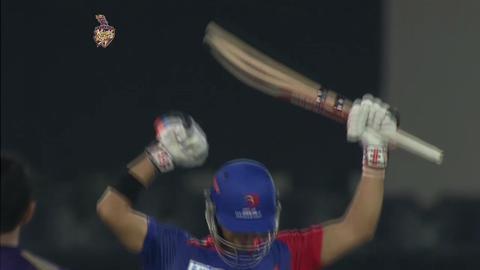 M06: KKR vs DD – Man of the Match - JP Duminy background