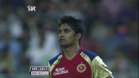 Match 38 KKR vs RCB – Kallis's Wicket background