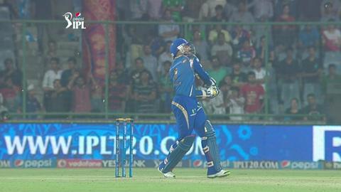 M21: DD vs MI – Harbhajan Singh Six