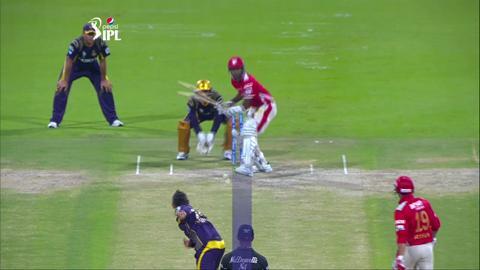 M15: KKR vs KXIP – Lakshmipathy Balaji Wicket