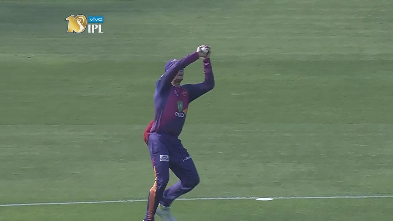 M55: RPS vs KXIP – Fall Of Wickets background