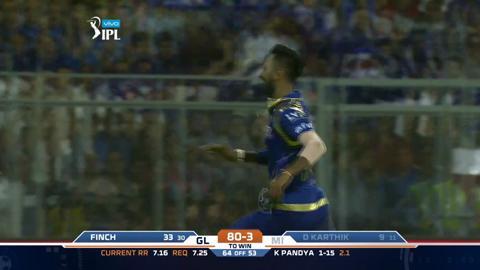 M9: MI vs GL – Dinesh Karthik Wicket