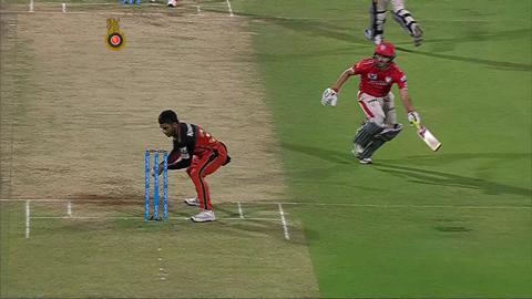M50: RCB vs KXIP – Mohit Sharma Wicket background
