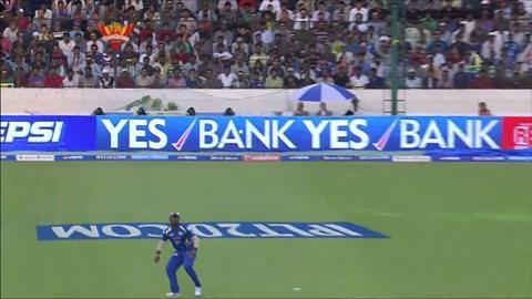 M43: SRH vs MI – Akshath Reddy Wicket background