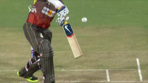 M7: SRH vs RCB – Parthiv Patel Wicket