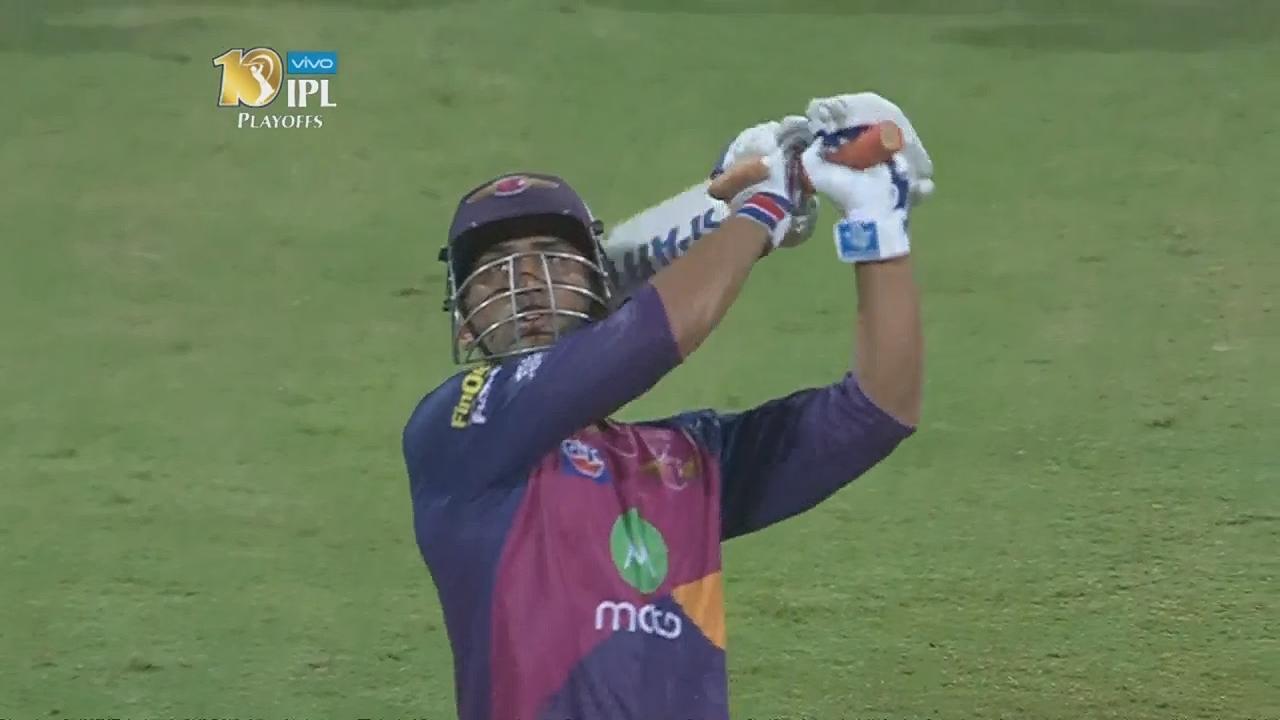 Dhoni’s SIX lands Rohit in RPS dugout