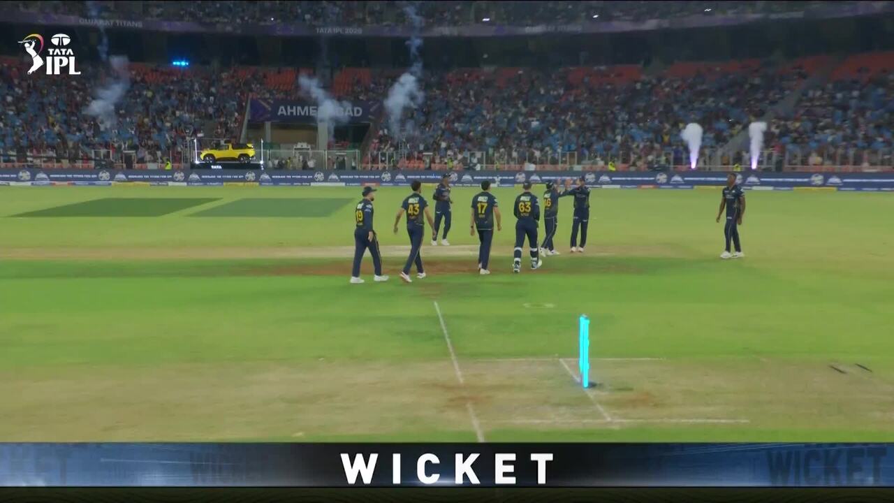 IPL 2026 M09: GT vs RR - Riyan Parag Wicket