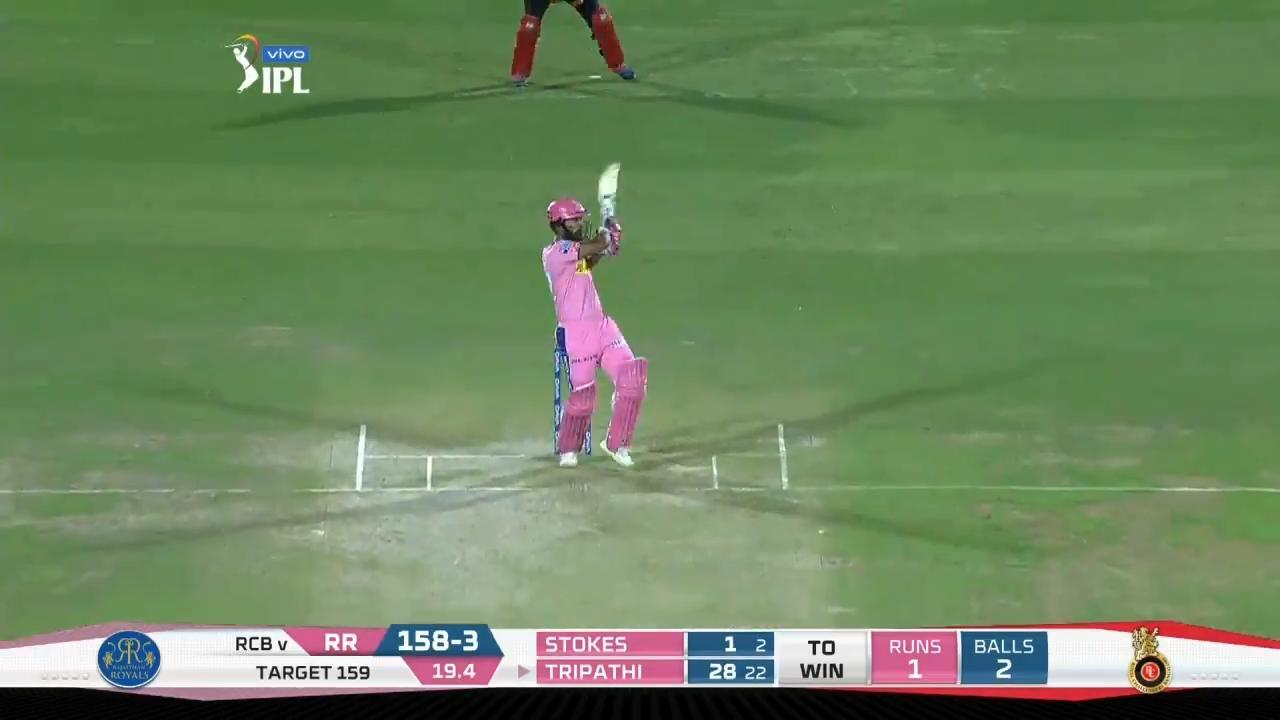 M14: RR vs RCB – Rahul Tripathi Six