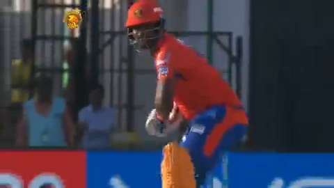 M28: GL vs KXIP – YES Bank Maximum Sixes – Dwayne Smith