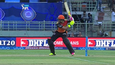 M37: MI vs SRH – Yuvraj Singh Wicket